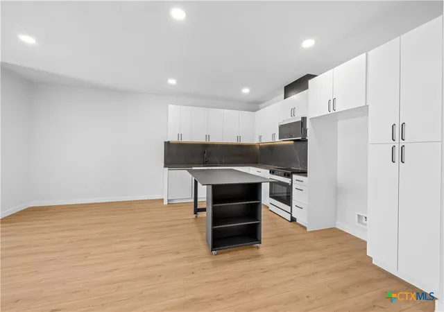 Photo 3 of Condo for sale at 634 Central Pkwy #1205, New Braunfels, TX 78130 | MLS# 623447 | Listing updated on 2026-09-16