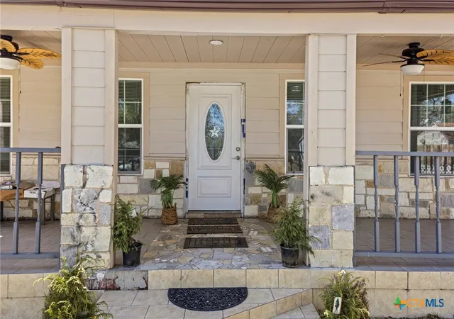 Photo 1 of Single family home for sale at 811 Ward St, Marlin, TX 76661 | MLS# 622826 | Listing updated on 2026-08-25