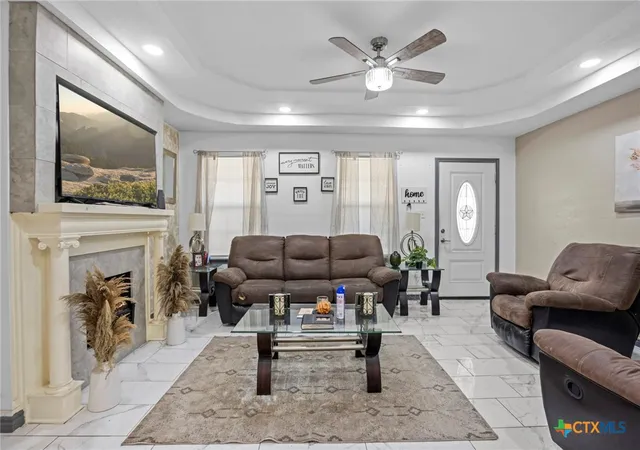 Photo 4 of Single family home for sale at 811 Ward St, Marlin, TX 76661 | MLS# 622826 | Listing updated on 2026-08-25