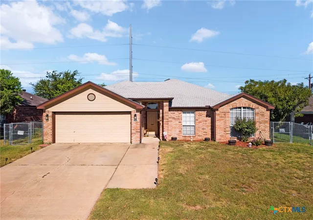 Photo 1 of Sale Pending at 4405 Hitchrock Dr, Killeen, TX 76549 | MLS# 623072 | Listing updated on 2026-09-04