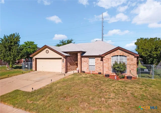 Photo 2 of Sale Pending at 4405 Hitchrock Dr, Killeen, TX 76549 | MLS# 623072 | Listing updated on 2026-09-04