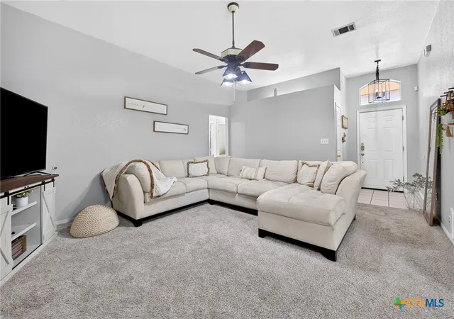 Photo 4 of Sale Pending at 4405 Hitchrock Dr, Killeen, TX 76549 | MLS# 623072 | Listing updated on 2026-09-04