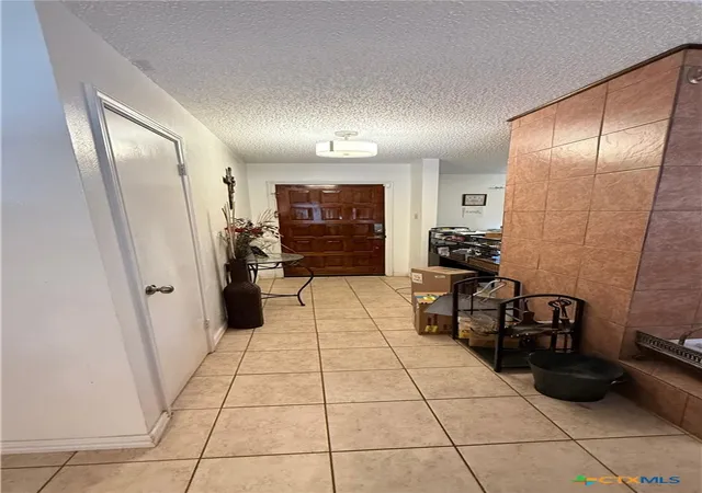 Photo 3 of Single family home for sale at 826 Cliffside Dr, Harker Heights, TX 76548 | MLS# 623481 | Listing updated on 2026-09-23