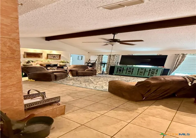 Photo 4 of Single family home for sale at 826 Cliffside Dr, Harker Heights, TX 76548 | MLS# 623481 | Listing updated on 2026-09-23