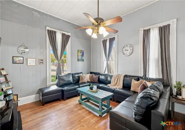 Photo 4 of Single family home for sale at 801 Josephine St, Yoakum, TX 77995 | MLS# 623474 | Listing updated on 2026-10-05