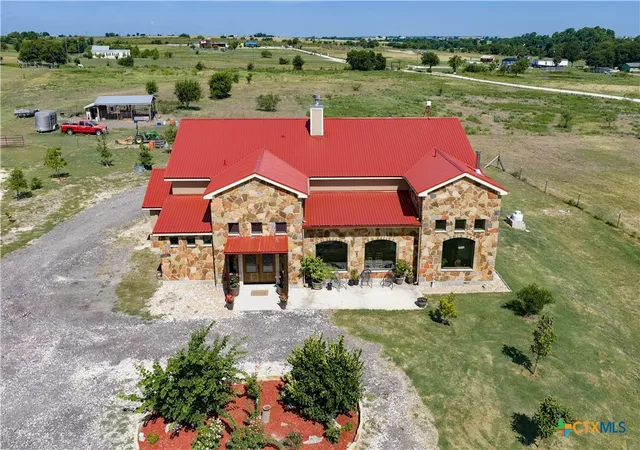 Photo 3 of House for sale at 2103 County Road 320, Granger, TX 76530 | MLS# 623505 | Listing updated on 2026-09-25