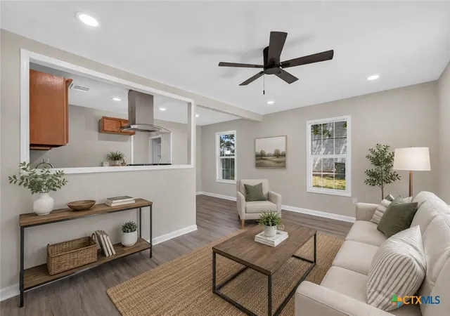 Photo 3 of Single family home for sale at 1308 S 45th St, Temple, TX 76504 | MLS# 622851 | Listing updated on 2026-10-01