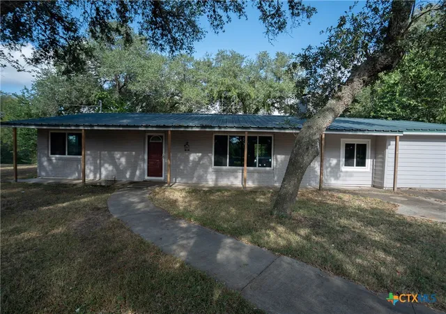 Photo 2 of Single family home for sale at 4291 County Road 429, Lolita, TX 77971 | MLS# 622935 | Listing updated on 2026-09-15