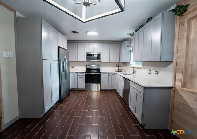 Photo 3 of Single family home for sale at 4291 County Road 429, Lolita, TX 77971 | MLS# 622935 | Listing updated on 2026-09-15