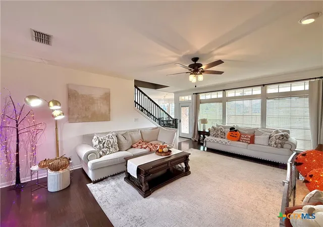 Photo 4 of Single family home for sale at 311 Charleston Dr, Victoria, TX 77904 | MLS# 623640 | Listing updated on 2026-08-26