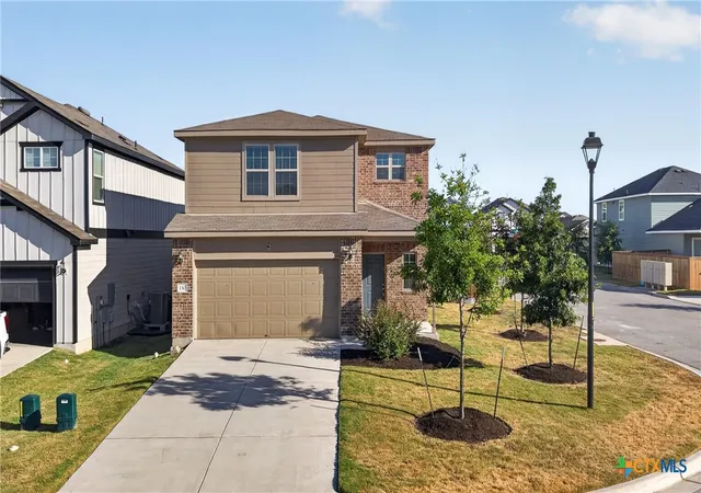 Photo 3 of Single family home for sale at 130 Lt Rusty Dr, Jarrell, TX 76537 | MLS# 623581 | Listing updated on 2026-09-03