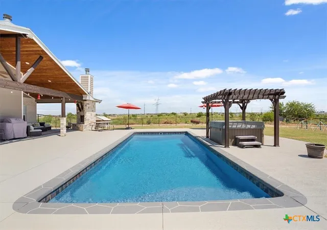 Photo 3 of Single family home for sale at 8813, 8725 Stallion Rd, Temple, TX 76501 | MLS# 622736 | Listing updated on 2026-08-27