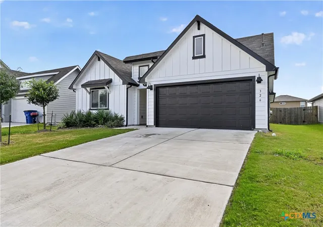 Photo 1 of Single family home for sale at 326 N Richland Dr, Lockhart, TX 78644 | MLS# 623673 | Listing updated on 2026-09-02