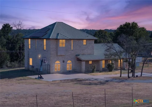 Photo 2 of Single family home for sale at 24517 Fm 2670 Rd, Killeen, TX 76549 | MLS# 623552 | Listing updated on 2026-09-11