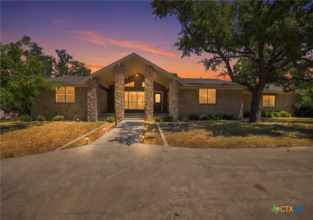 Photo 1 of Single family home for sale at 1103 S Willis St, Lampasas, TX 76550 | MLS# 623688 | Listing updated on 2026-08-26