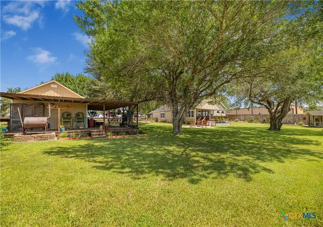 Photo 2 of Single family home for sale at 3393 E State Hwy 111, Yoakum, TX 77995 | MLS# 622146 | Listing updated on 2026-08-28