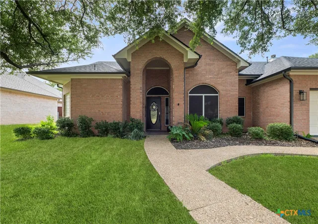 Photo 3 of Single family home for sale at 6211 Turtle Creek Trl, Temple, TX 76502 | MLS# 622859 | Listing updated on 2026-10-02