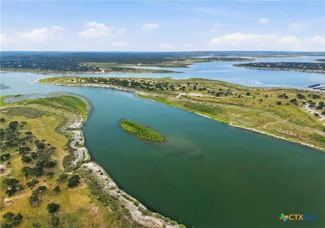 Photo 4 of Single family home for sale at 190 Spiritual Pass, Spring Branch, TX 78070 | MLS# 623612 | Listing updated on 2026-08-28