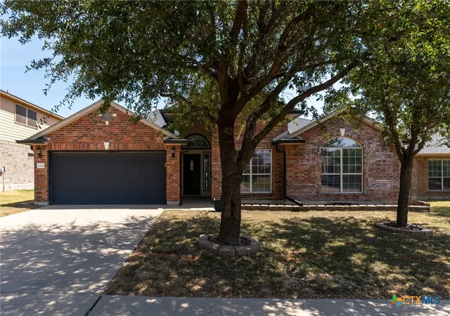 Photo 1 of Single family home for sale at 6104 Charlotte Ln, Killeen, TX 76542 | MLS# 623739 | Listing updated on 2026-08-27