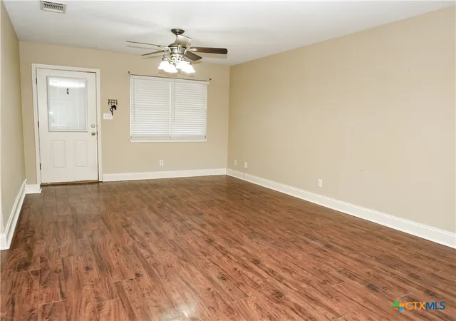 Photo 3 of Single family home for sale at 3312 Gayle St, Victoria, TX 77901 | MLS# 623669 | Listing updated on 2026-08-27