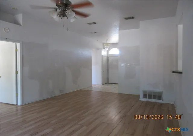 Photo 4 of Single family home for sale at 3825 Oak Valley Dr, Killeen, TX 76542 | MLS# 623753 | Listing updated on 2026-08-28