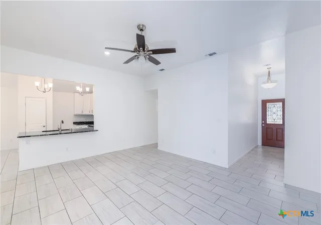 Photo 3 of Single family home for sale at 228 Plum St, Luling, TX 78648 | MLS# 623754 | Listing updated on 2026-08-28