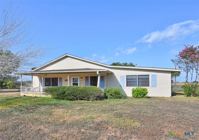 Photo 1 of Single family home for sale at 1134 State Higway 95, Shiner, TX 77984 | MLS# 623639 | Listing updated on 2026-09-15