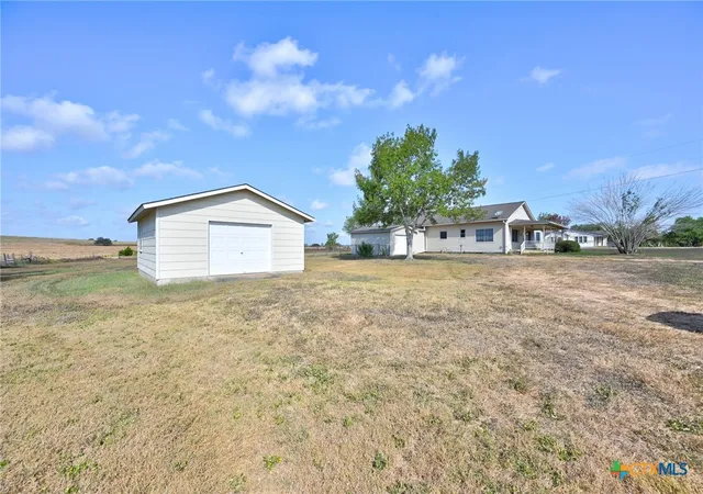 Photo 3 of Single family home for sale at 1134 State Higway 95, Shiner, TX 77984 | MLS# 623639 | Listing updated on 2026-09-15