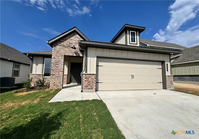 Photo 2 of Sale Pending at 429 Presley Dr, Killeen, TX 76542 | MLS# 623777 | Listing updated on 2026-09-11