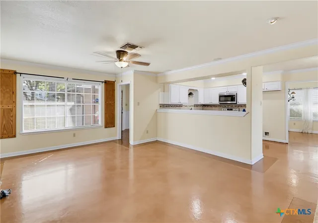 Photo 4 of Single family home for sale at 145 Rio Grande Dr, Seguin, TX 78155 | MLS# 623588 | Listing updated on 2026-09-10