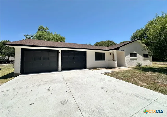 Photo 2 of Single family home for sale at 3906 Chisholm Trl, Temple, TX 76504 | MLS# 623765 | Listing updated on 2026-09-25