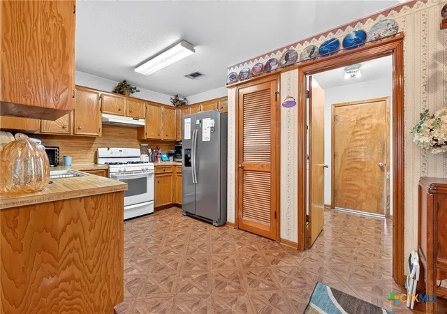 Photo 3 of Single family home for sale at 4804 Acorn Creek Trl, Killeen, TX 76542 | MLS# 623819 | Listing updated on 2026-09-25