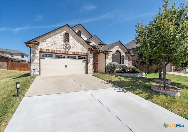 Photo 3 of Single family home for sale at 2525 Bargello St, Harker Heights, TX 76548 | MLS# 623468 | Listing updated on 2026-09-17