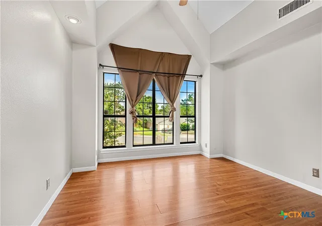 Photo 3 of Single family home for sale at 1110 Boulder Run, Harker Heights, TX 76548 | MLS# 623667 | Listing updated on 2026-08-28