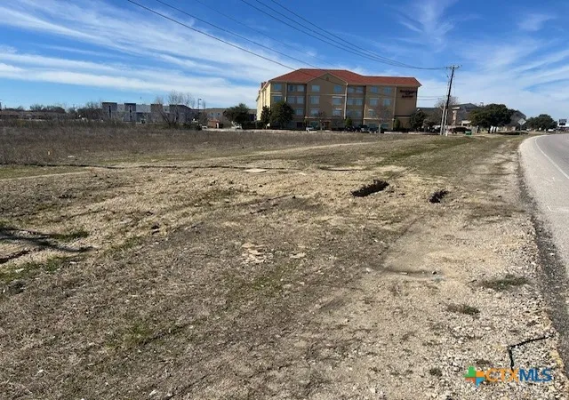 Photo 3 of Land for sale at 500 Central Texas Expwy, Killeen, TX 76549 | MLS# 623790 | Listing updated on 2026-08-28