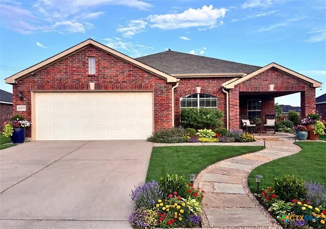 Photo 2 of Sale Pending at 6009 Bridgewood Dr, Killeen, TX 76549 | MLS# 623751 | Listing updated on 2026-09-12
