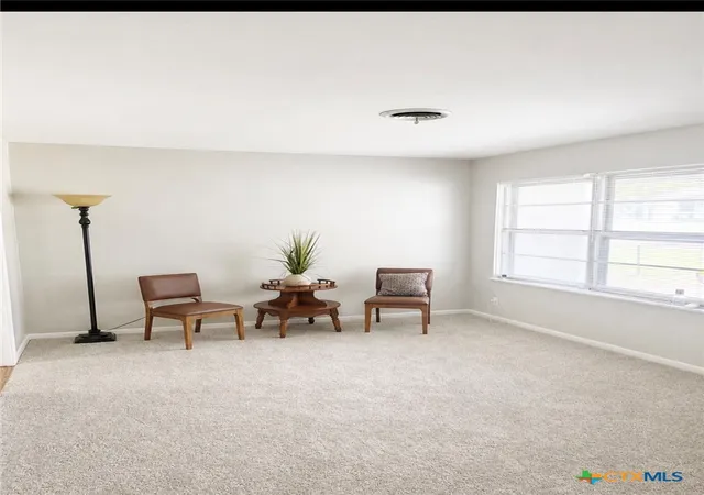 Photo 2 of Single family home for sale at 411 Cardinal Ave, Killeen, TX 76541 | MLS# 623662 | Listing updated on 2026-09-09