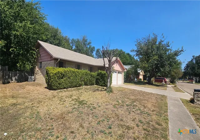 Photo 3 of Single family home for sale at 1207 Ruiz Dr, Killeen, TX 76543 | MLS# 623701 | Listing updated on 2026-09-07