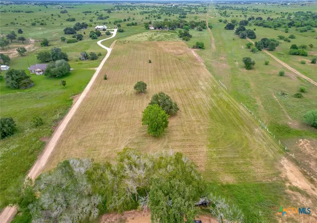 Photo 3 of Land for sale at 000 Levi Sloan Rd, Victoria, TX 77904 | MLS# 623769 | Listing updated on 2026-08-28