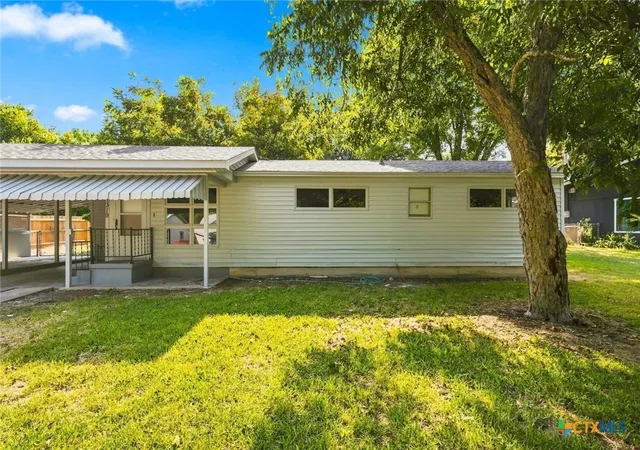 Photo 3 of Single family home for sale at 1319 S 37th St, Temple, TX 76504 | MLS# 623860 | Listing updated on 2026-09-15