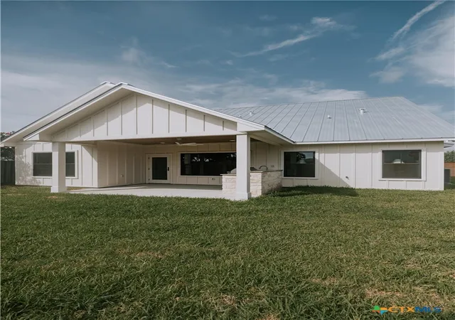 Photo 28 of Single family home for sale at 2717 Lakeview Dr, Rockport, TX 78382 | MLS# 623817 | Listing updated on 2026-08-28