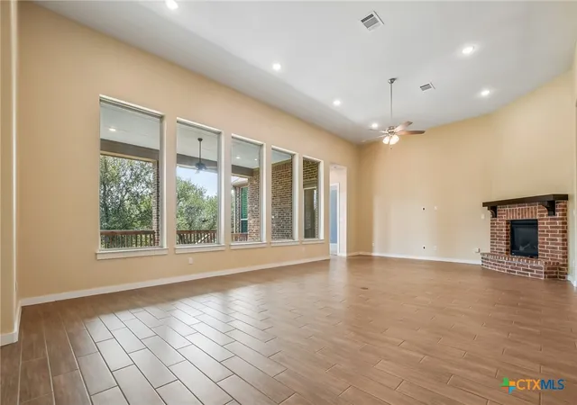 Photo 4 of Single family home for sale at 545 Copper Sage Dr, San Marcos, TX 78666 | MLS# 623274 | Listing updated on 2026-09-09