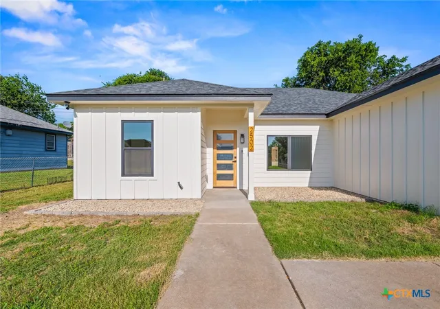 Photo 2 of Single family home for sale at 2502 Cross Timber Dr, Killeen, TX 76543 | MLS# 623862 | Listing updated on 2026-09-11