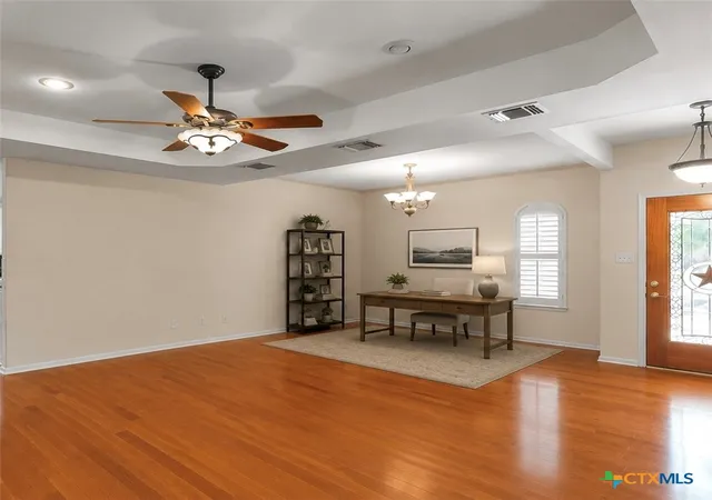 Photo 3 of Single family home for sale at 308 Green Gable Dr, Victoria, TX 77904 | MLS# 623871 | Listing updated on 2026-09-16