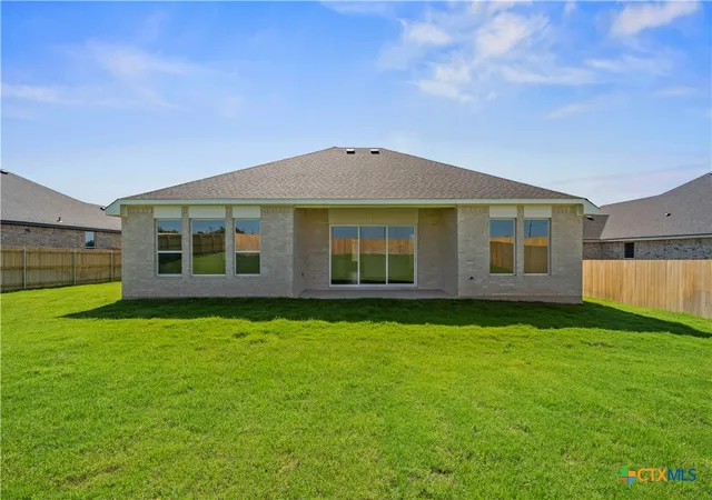 Photo 2 of Single family home for sale at 5071 Fence Line Trl, Nolanville, TX 76559 | MLS# 623724 | Listing updated on 2026-09-01