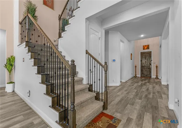 Photo 3 of Single family home for sale at 428 Landing Ln, Leander, TX 78641 | MLS# 623532 | Listing updated on 2026-08-29