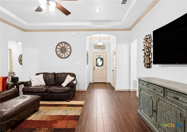 Photo 3 of Single family home for sale at 181 Sheridan Loop, Belton, TX 76513 | MLS# 623888 | Listing updated on 2026-08-29