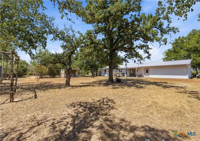 Photo 4 of Single family home for sale at 370 County Road 3106, Kempner, TX 76539 | MLS# 623945 | Listing updated on 2026-08-29