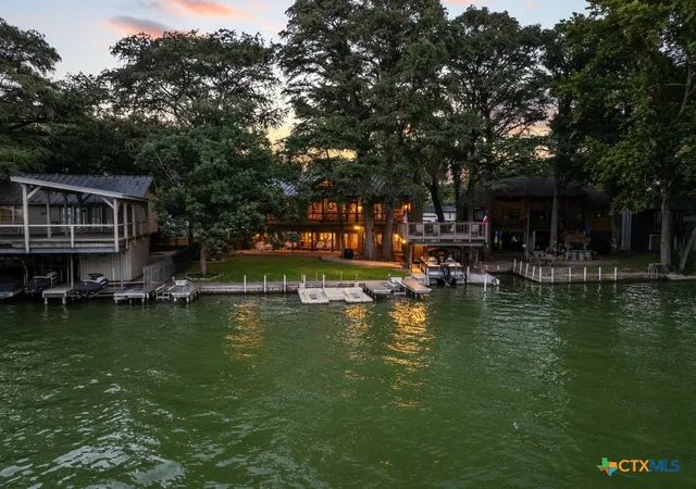 Photo 3 of Single family home for sale at 107 Palmkey St, Mc Queeney, TX 78123 | MLS# 621898 | Listing updated on 2026-10-01