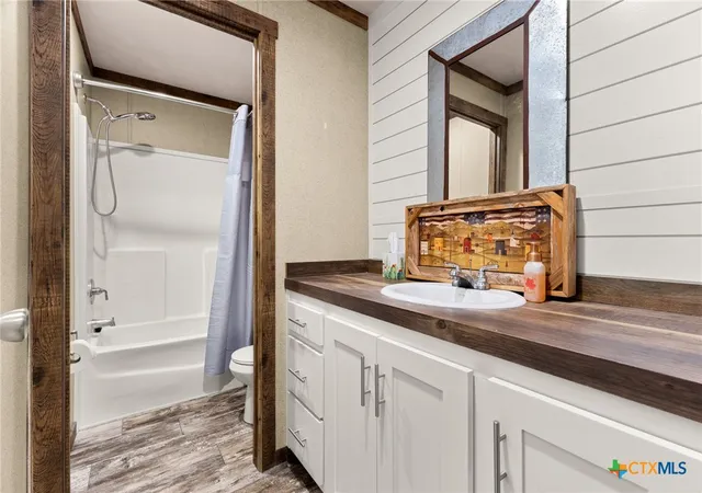 Photo 3 of Manufactured home for sale at 204 Rogers St, Mc Gregor, TX 76657 | MLS# 623788 | Listing updated on 2026-08-31